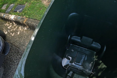 Why trash can smells bad north carolina professional cleaning